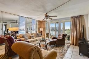 Dolphin Point 202C home